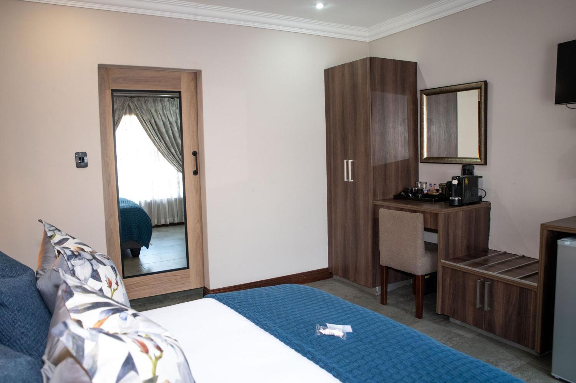 Iso'Bella Vita Guesthouse Phalaborwa Rum bild